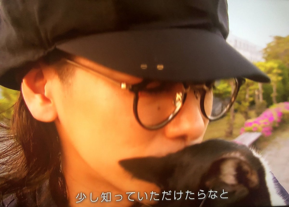 muginosakeko's tweet image. ラヂオとかYouTubeとかフーディーとか
超多忙な中、3/21におやつをたくさんくれたたけるにゃん🐈
大好きにゃん🐈
世界はまだ3/21だにゃん
#佐藤健誕生祭2022 
#佐藤健