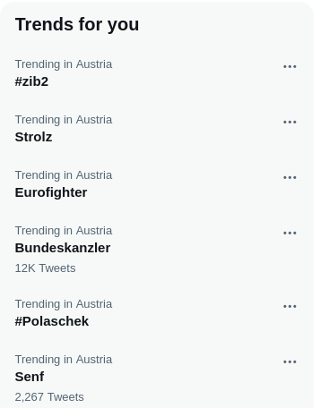 HerrKarl6's tweet photo. #Polaschek wirkt etwas müde - #Klenk wärmt sich auf. Bengalische Feuer werden gezündet - die Stimmung heizt sich auf. Strolz scheint der schlimmste, wirkt aber nicht mehr so spritzig.

#FCTwitter https://t.co/k0VJy5Pjov