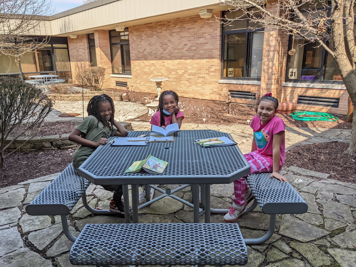 Mrs.Cochran tweet media