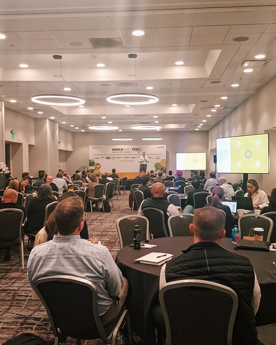 WorldAgriTech's tweet image. Great to see so many investors for our Pre-Summit Pitch day! The presentations are under way. On stage now: David Meyers at @GridTractor
