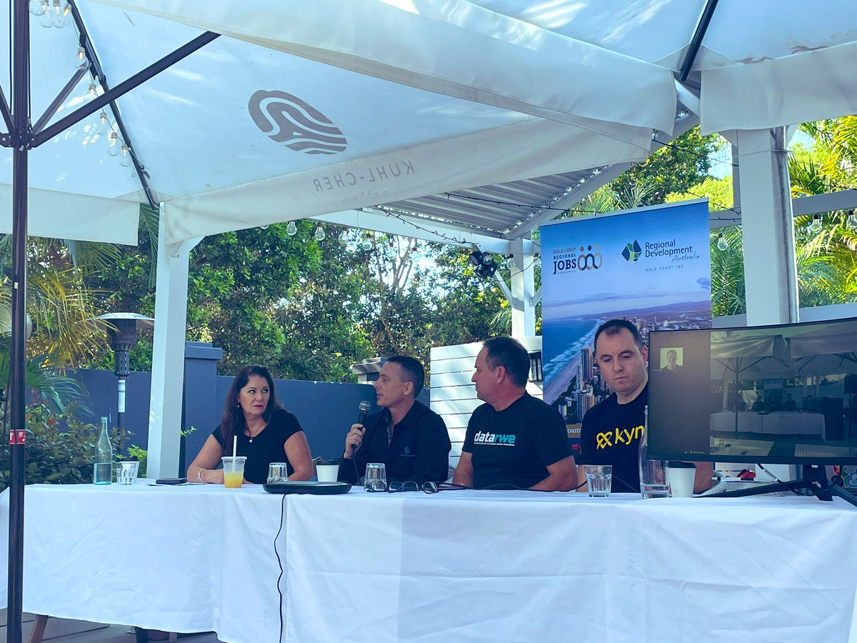 Awesome discussion at the <a href="/IT_ForumGC/">ICT Alliance Gold Coast</a> breakfast, discussing industry 4.0 jobs and attracting talent to the growing  Gold Coast tech and innovation sector with <a href="/RDAGoldCoast/">RDA Gold Coast</a>