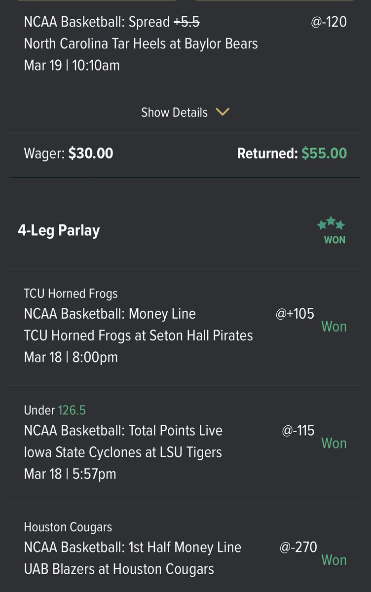 layuplinespod's tweet photo. What a weekend @NCAA @MarchMadnessMBB 

Green is our favorite color 🤑

New Layup Lines dropping WEDNESDAY https://t.co/2z4CuxrZu2