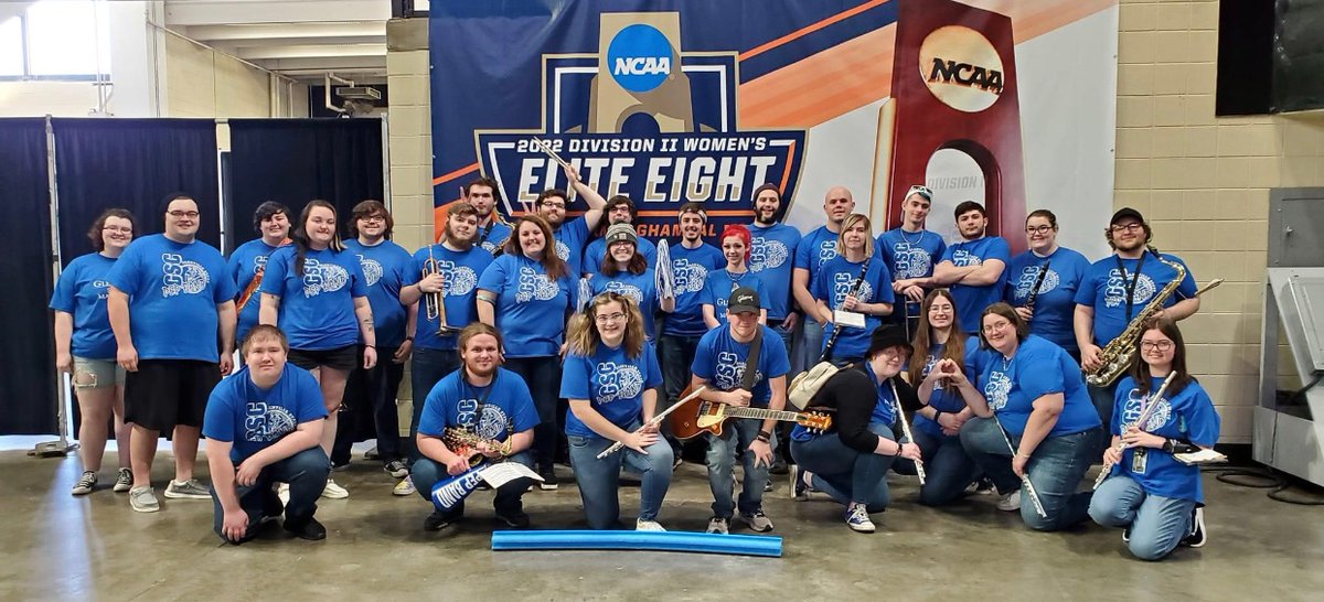 gopioneers's tweet photo. A special shout-out to our cheerleaders and pep band for helping us bring Pioneer spirit from Glenville ➡️ Birmingham and the Elite Eight. 🤗💙 https://t.co/fm0V0xphmt