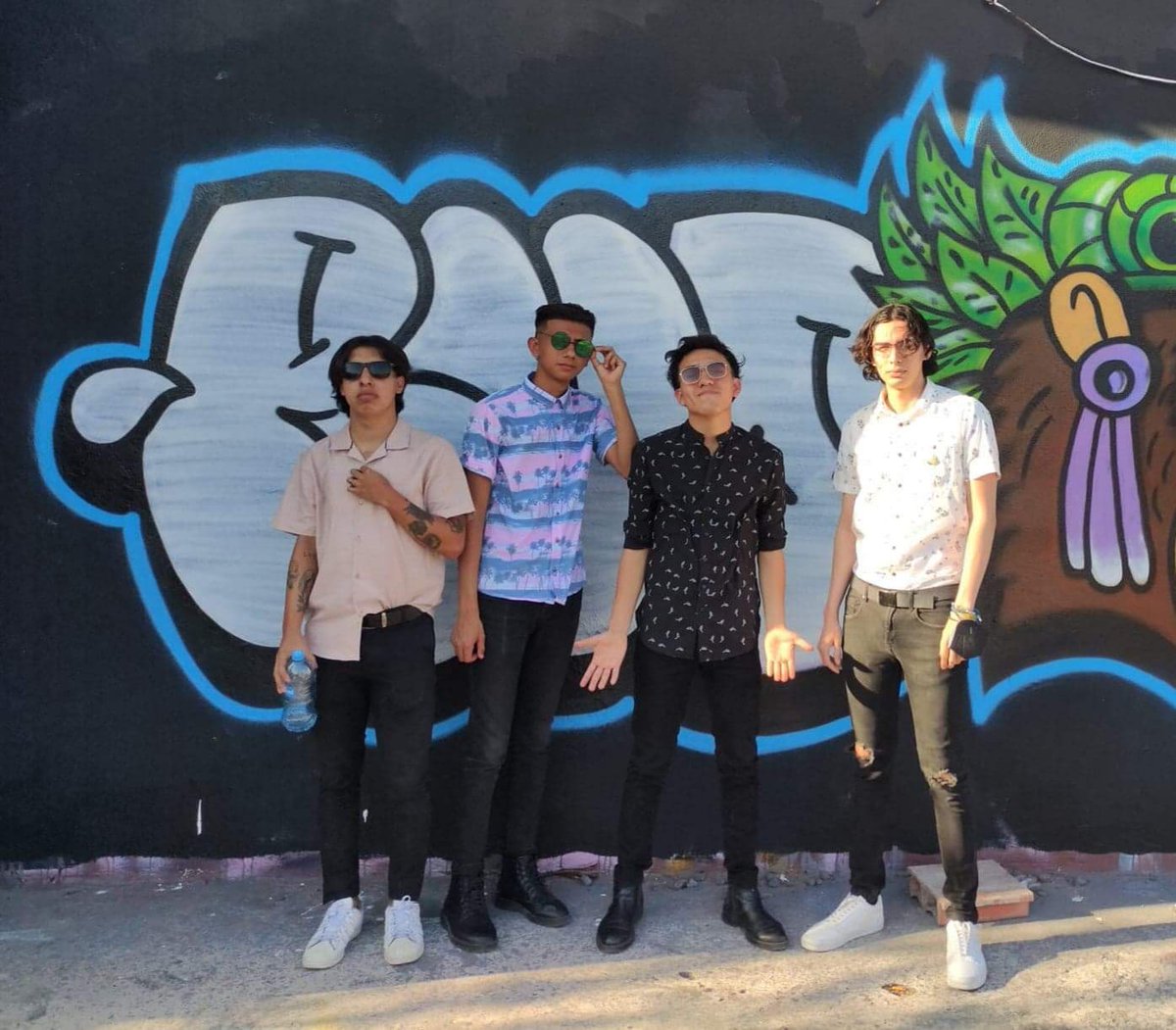 ThatWave2's tweet image. Photograph of March 20 in the "Fortaleza Wharehouse"
#ThatWave