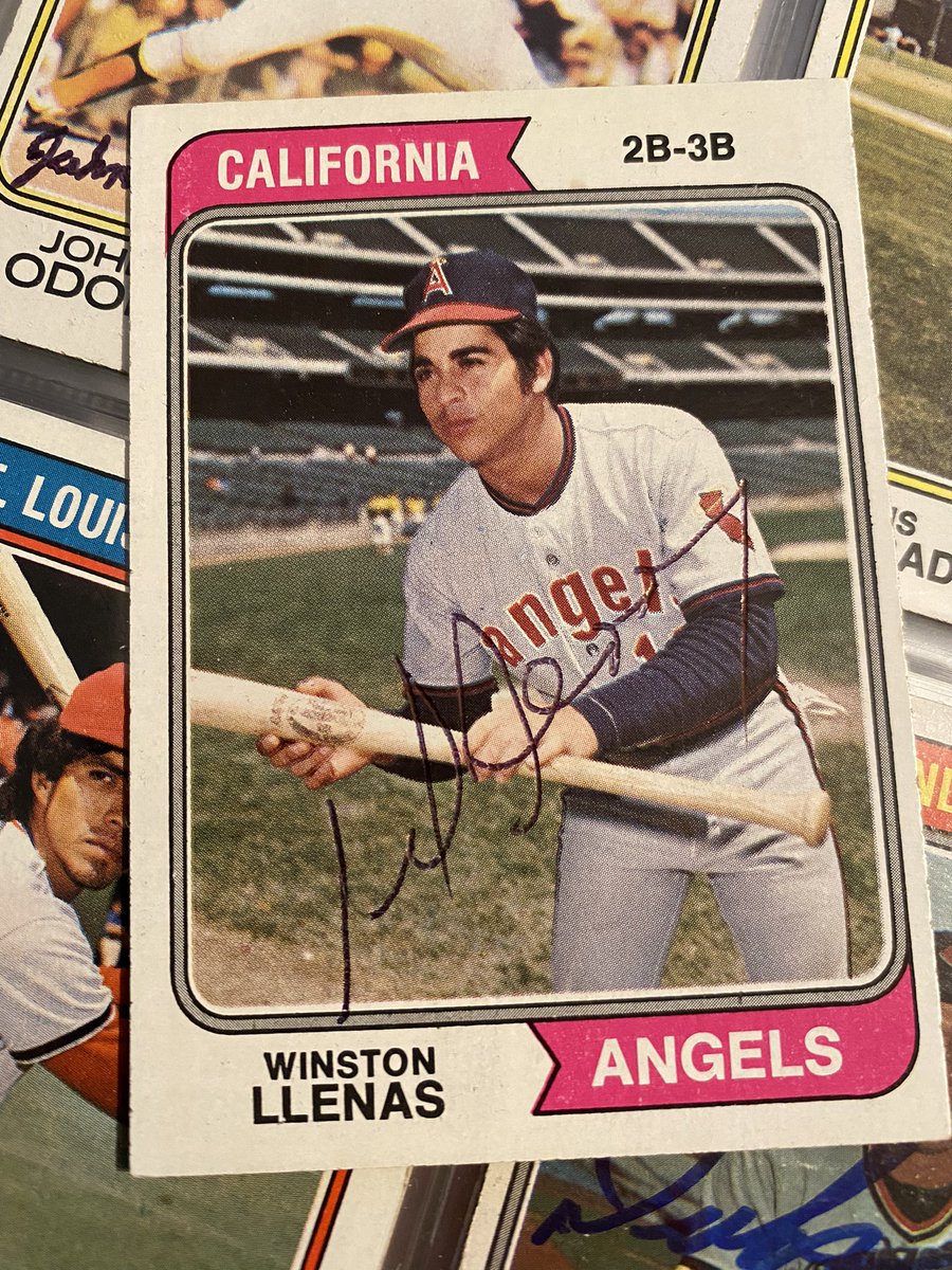 74toppsproj's tweet photo. After five years in the majors with California, Llanas was a part of 19 title-winners with the Águilas Cibaeñas of the Dominican Winter League as a player, coach, and manager. He was inducted into the Caribbean Hall of Fame in 2008. https://t.co/NyPbeC2RfJ