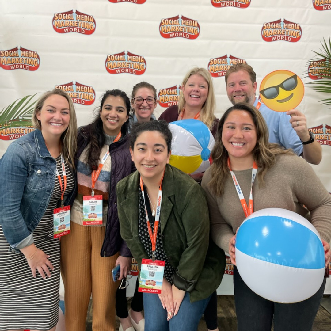Get_Community's tweet image. Get Community went on an adventure! ✨ Last week, some of our staff attended the Social Media Marketing World Conference in San Diego. We can't wait to share our learnings! #teamtweets