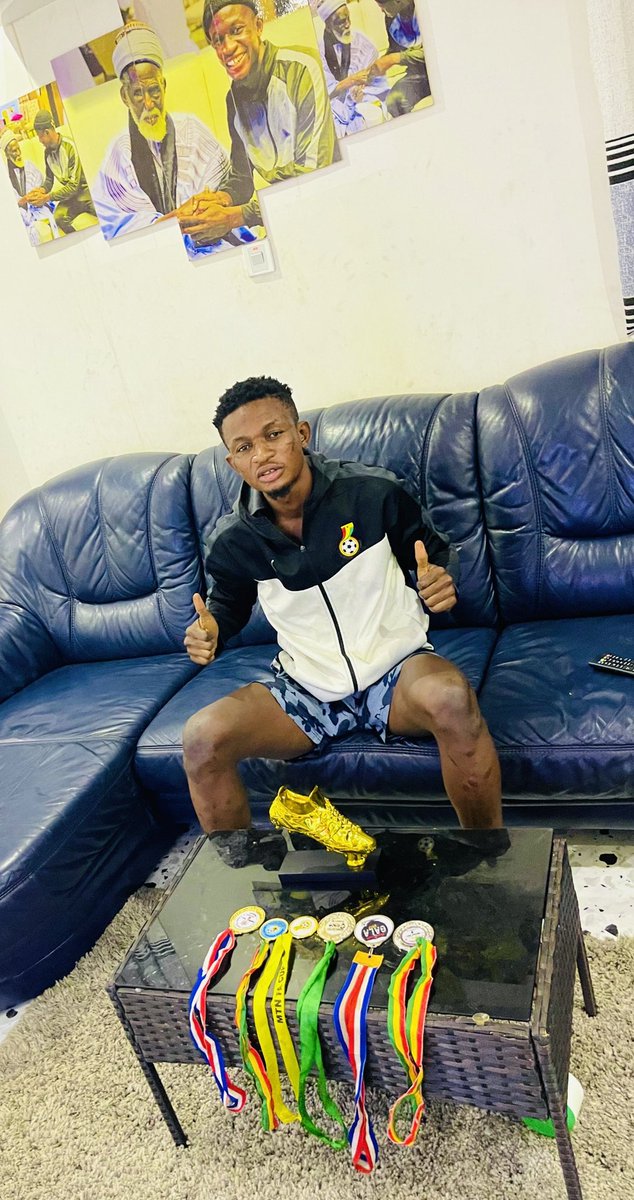 OfficialRazak9's tweet photo. In other To be successful, you must be ready for https://t.co/g4MRNI43RG will be surprised that Some will come from friends and family willing to block progress, but do not get paranoid.Stay focused! #Abdul Razak Ali ⚽️🇬🇭⚽️ https://t.co/vGPQ06vkTs