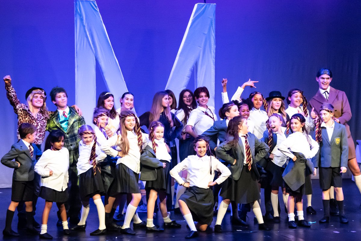 TillyWPerforms's tweet photo. Loving the photos from when I was in Matilda with @BTAOnStage last year - thanks @eliza_wilmot ❤️🎭 https://t.co/rvsewqnLRP