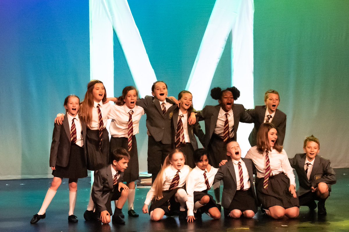 TillyWPerforms's tweet photo. Loving the photos from when I was in Matilda with @BTAOnStage last year - thanks @eliza_wilmot ❤️🎭 https://t.co/rvsewqnLRP
