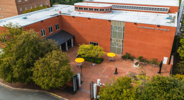 UNCG News (@uncgnews) on Twitter photo Shout-out to <a href="/WAMSpoon/">Weatherspoon UNCG</a> on being featured on <a href="/usnews/">U.S. News & World Report</a>' list of 27 things to do in Greensboro!
Read more: travel.usnews.com/features/top-t…
#VisitWAM #VisitGSO Shout-out to <a href="/WAMSpoon/">Weatherspoon UNCG</a> on being featured on <a href="/usnews/">U.S. News & World Report</a>' list of 27 things to do in Greensboro!
Read more: travel.usnews.com/features/top-t…
#VisitWAM #VisitGSO