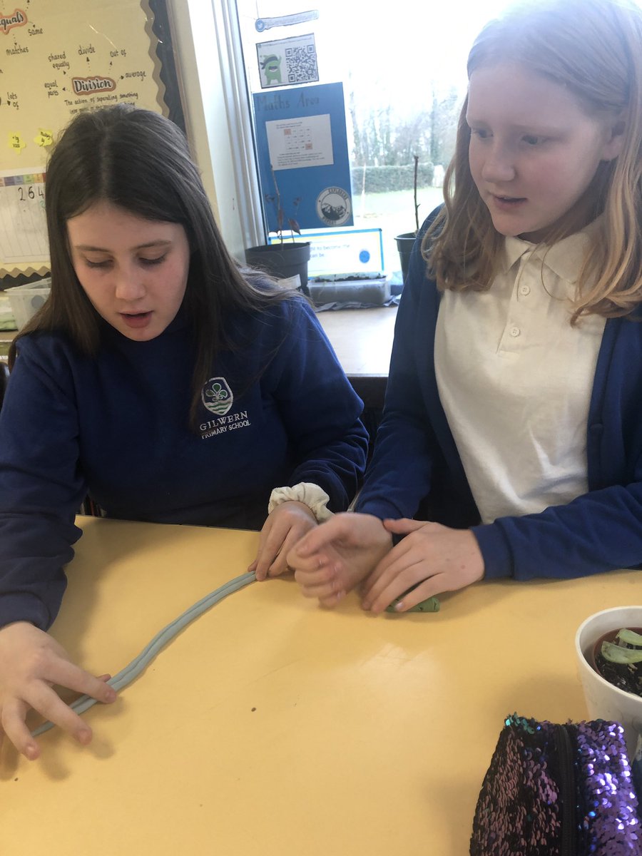KhsTransition's tweet photo. Another great transition lesson today at Gilwern Primary School. We were blown away by how engaged the Year 6 children were. Their ideas on how to improve their castles were carefully considered and thoroughly explained. Dai Iawn! 😁@gilwern_school https://t.co/pqjXSCRNvh