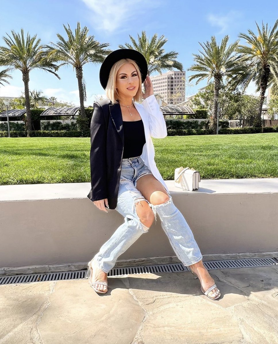 Have you checked out #MacysStyleCrew! You can get great styles at Macy's here at Eagle Rock Plaza. 

#Macys #EagleRock #EagleRockPlaza #EagleRockMall #LosAngeles #LosAngelesStyle #Shoptillyoudrop