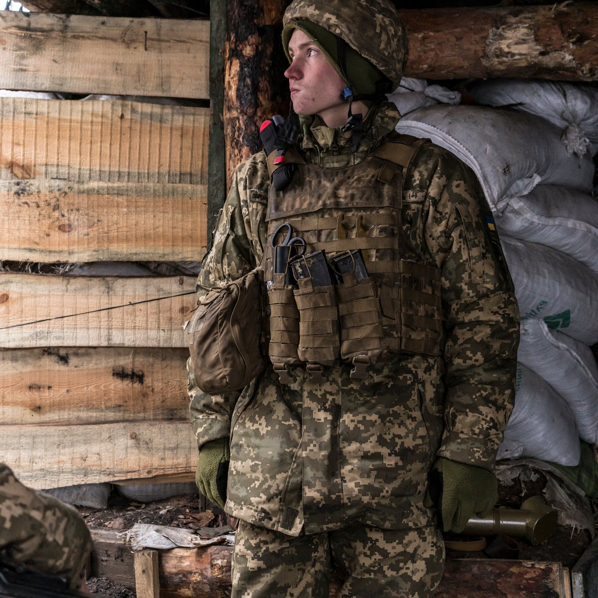 _Free_Press's tweet photo. SLAVA UKRAINI!
Their hearts are strong
Their aim is true
Their resolve unwavering
They are brave, oh so brave
They fight for freedom
They fight for peace
They bleed for their country
They are #UKRAINE!
#Ukraine #lookner #KyivIndependent #Kyiv #Mariupol #NATO https://t.co/qC4fca1dOx