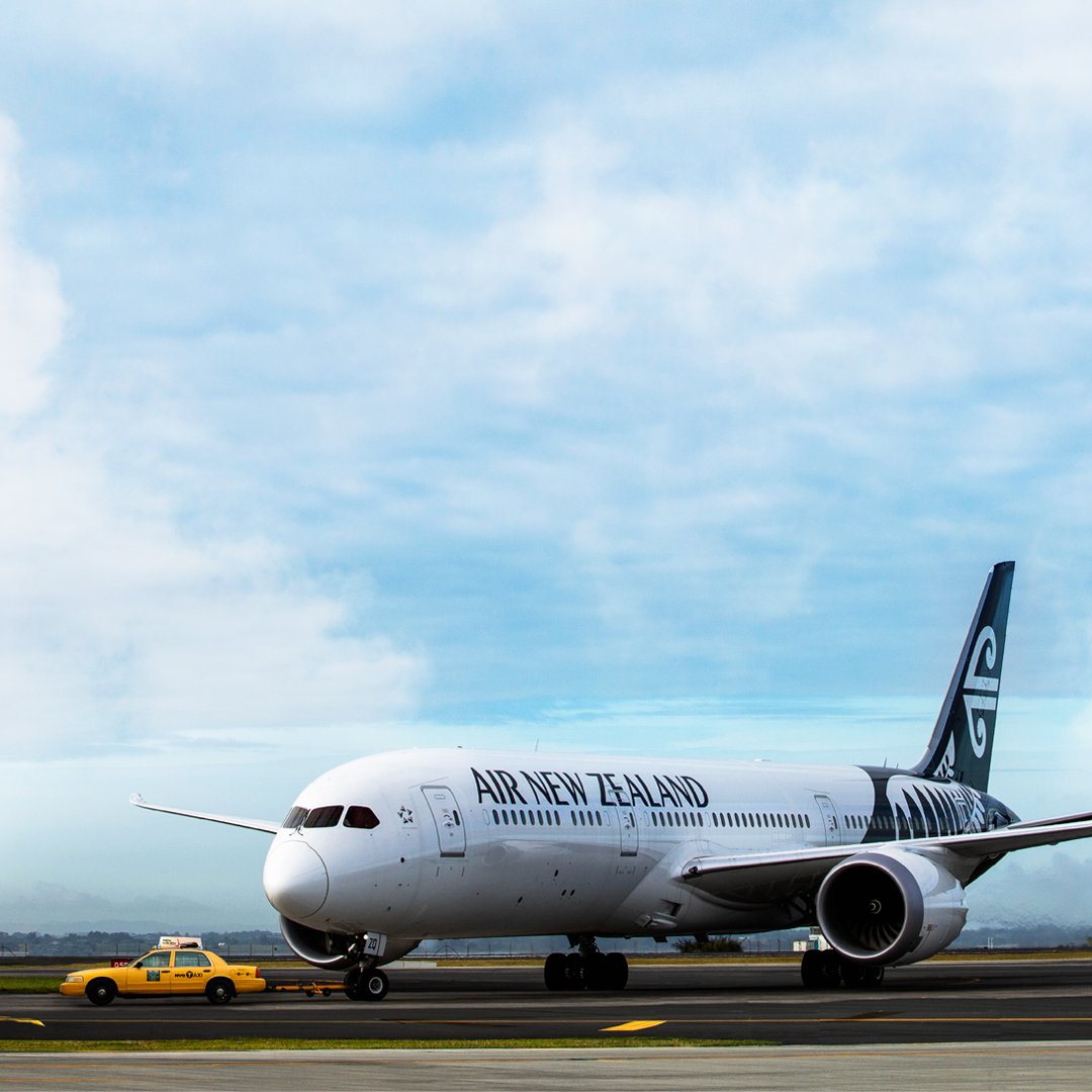 FlyAirNZ's tweet photo. Taxiing our way to the Big Apple 😉🚕 Fly non-stop between Auckland and New York, departing 17 September 2022. On sale now! 🎉✈️🇺🇸

Subject to government and regulatory requirements. https://t.co/kHZuAT8hOs