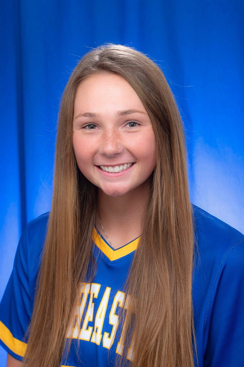 Happy birthday to our catcher, Lauren White #17 🎉🎉 #LeaveALegacy