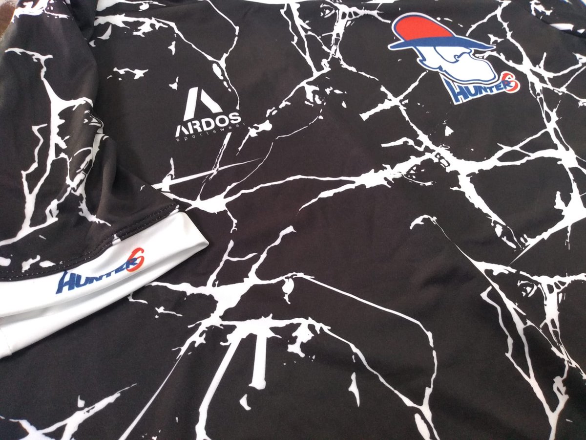 huntersteamclan's tweet photo. HABEMUS JERSEY
Saindo do forno o manto do Hunter's Team, em breve estaremos com ela em mãos e postaremos mais imagens
#GOHUNTERS🤠 https://t.co/t46BZb2n8D