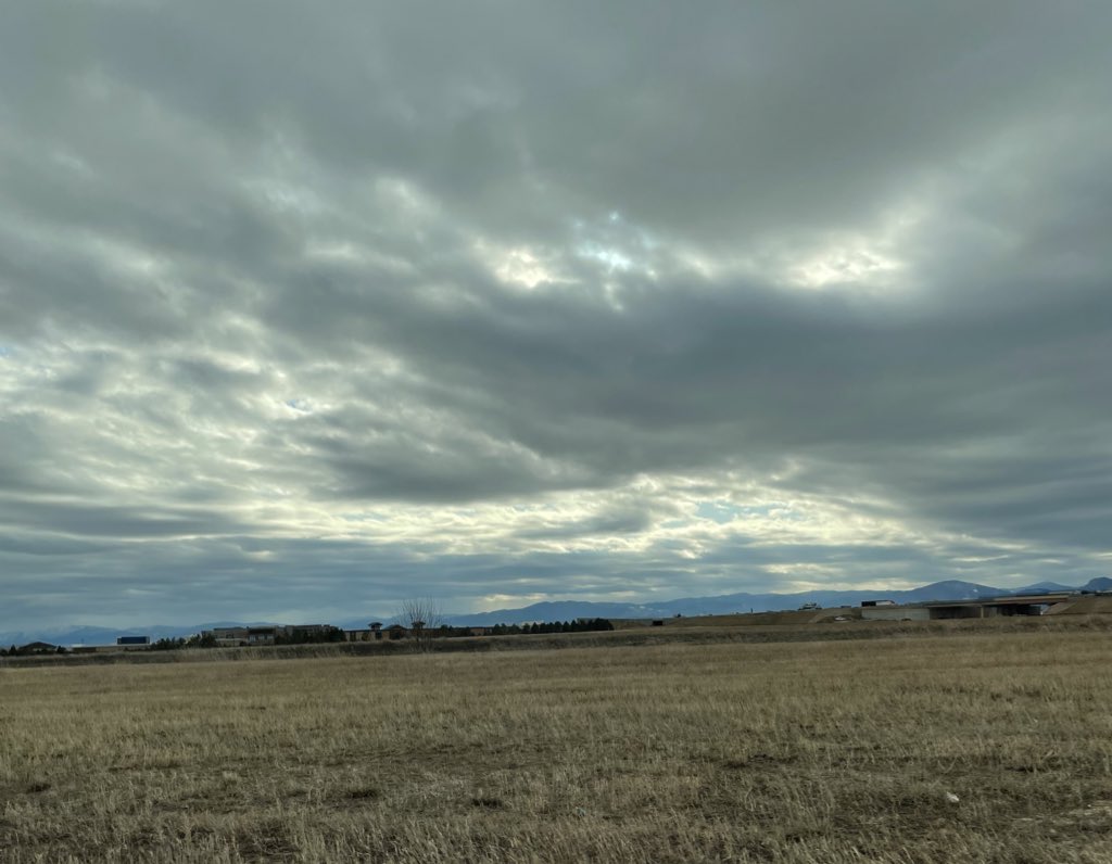 AndyHawbaker's tweet photo. Well, we didn’t really get any snow from that little storm in Northern Colorado. #WindsorColorado https://t.co/3pl7EG423h