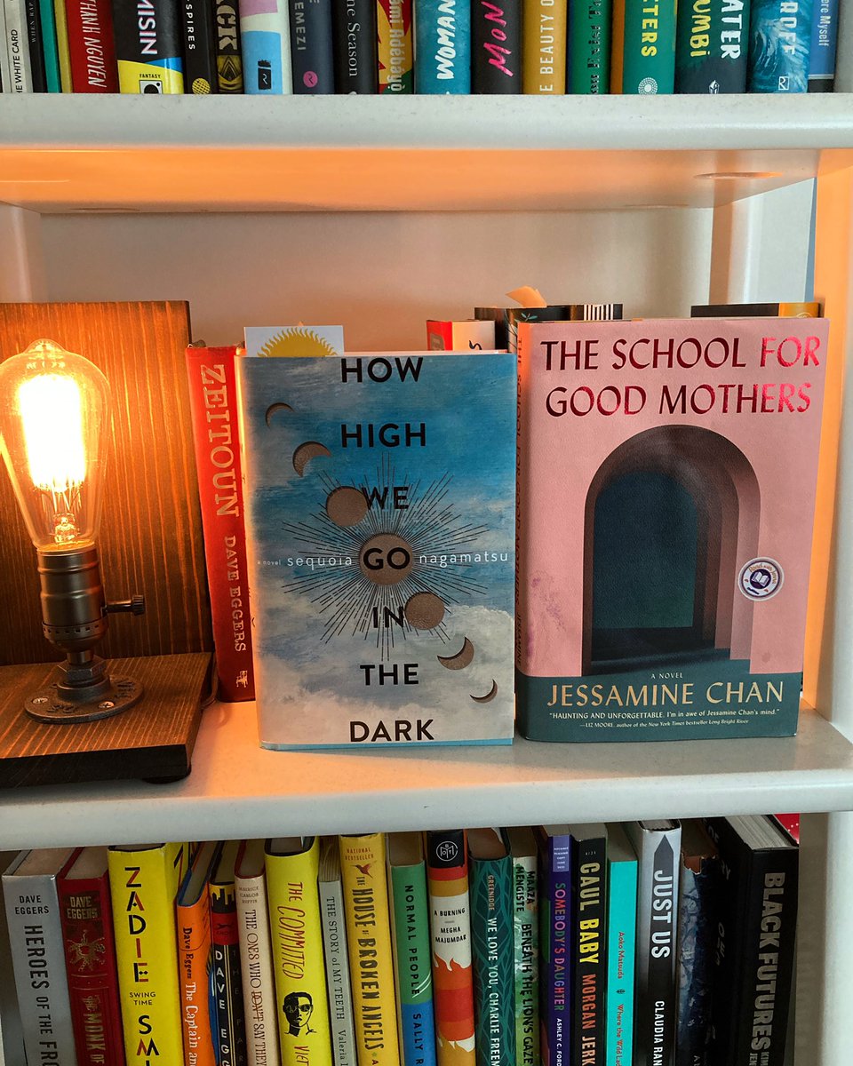 ReadAlertPod's tweet photo. Have you read the March books? Next up: How High We Go in the Dark by Sequoia Nagamatsu and The School for Good Mothers by Jessamine Chan
#readalertpodcast #dystopianlit #debutnovel #bookclub #amreading #BookTwitter #BookLover https://t.co/HhbvtbVAOK