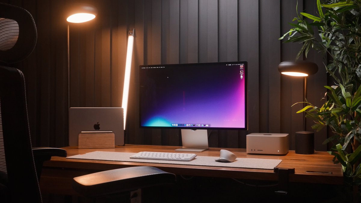 andres_vidoza's tweet image. Some behind the scenes of the Studio Display👨🏽‍🔧🖥