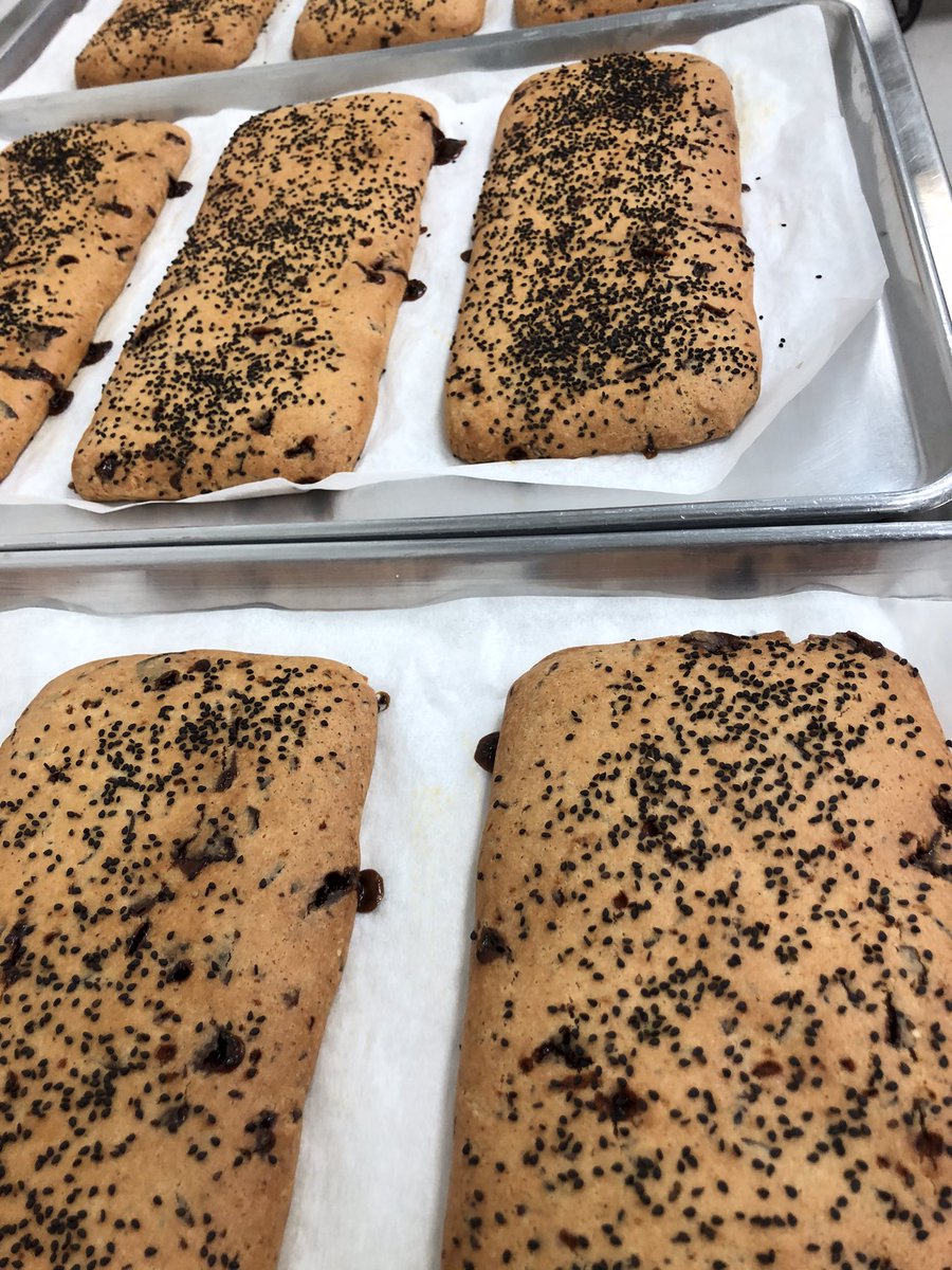 roxsbiscotti's tweet photo. Black sesame toffee brittle biscotti ready for slicing! #smallbatch #orderquick https://t.co/n4mhKiUYhJ