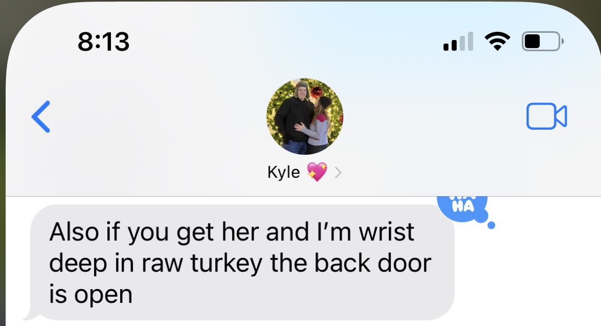 Absgwin's tweet image. Romance isn’t dead