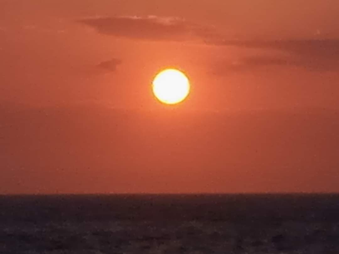 MiylaG20151's tweet photo. Un bello y caluroso atardecer en Progreso, Yucatan a descansar 🥀 https://t.co/leNQjvahen