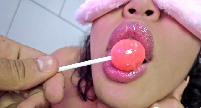 Chupar ou ser chupado ?  #Nsfwtwt #PINTOAWARSDS https://t.co/mEvAqHtm3k<a href="/tag/nsfwtwt"class="tags">#Nsfwtwt</a><a href="/tag/pintoawarsds"class="tags">#PINTOAWARSDS</a>