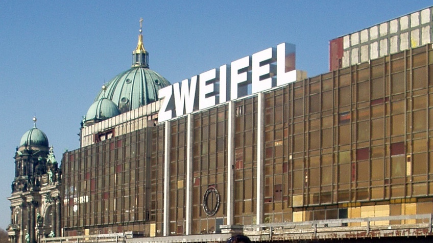 Ein weiteres Gespräch zur Situation in der Ukraine. Da wir auch unserer eigenen Stimmung Ausdruck verleihen und ein paar wilde Szenarien durchsprechen wurde es etwas länger.

UKW095 Ukraine: Der Verlust des Zweifels ukw.fm/ukw095-ukraine…

#metaebene #podcast