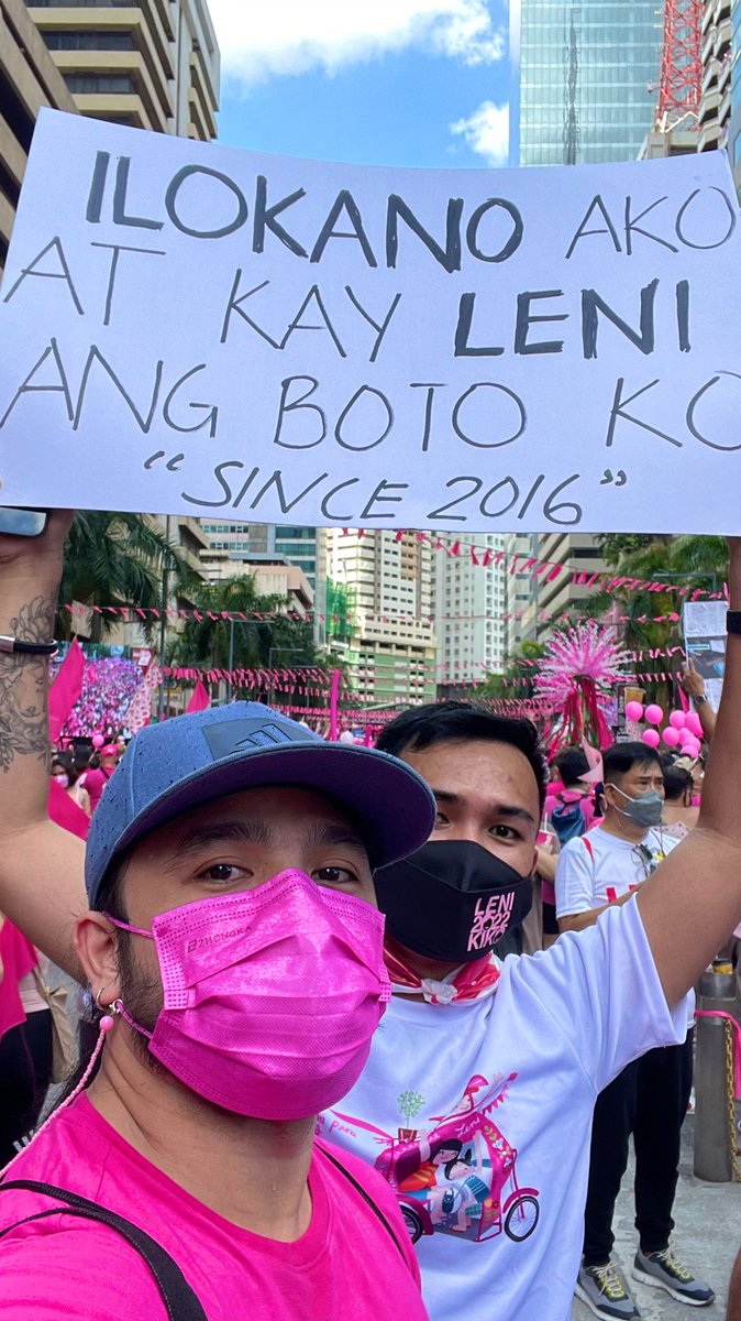 Selfie with one of the bravest peeps I saw at Emerald. 

#PasigIsPink #PasigLaban