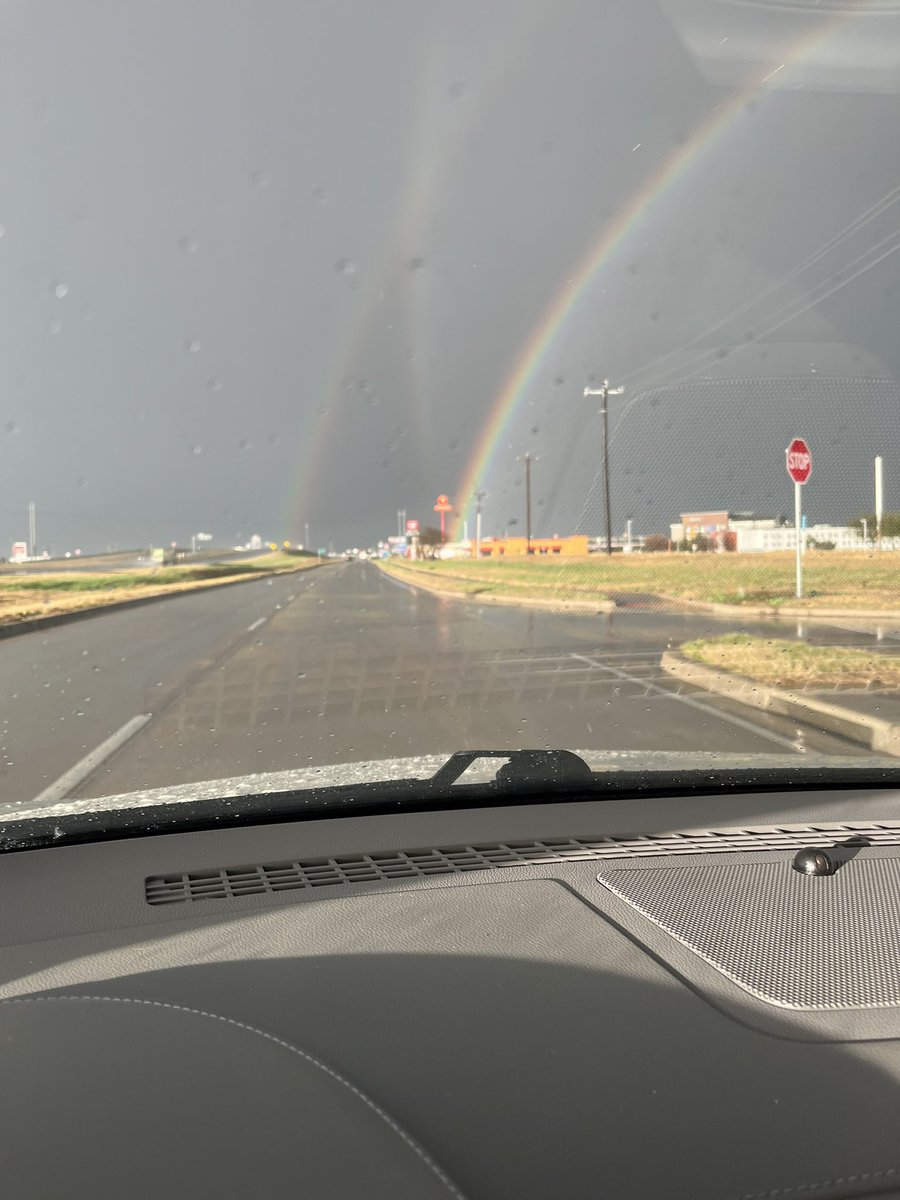 walkerdj01's tweet image. Not a great photo…a triple rainbow on the north side of FTW this afternoon. One arc in the middle.  Never seen one like that!