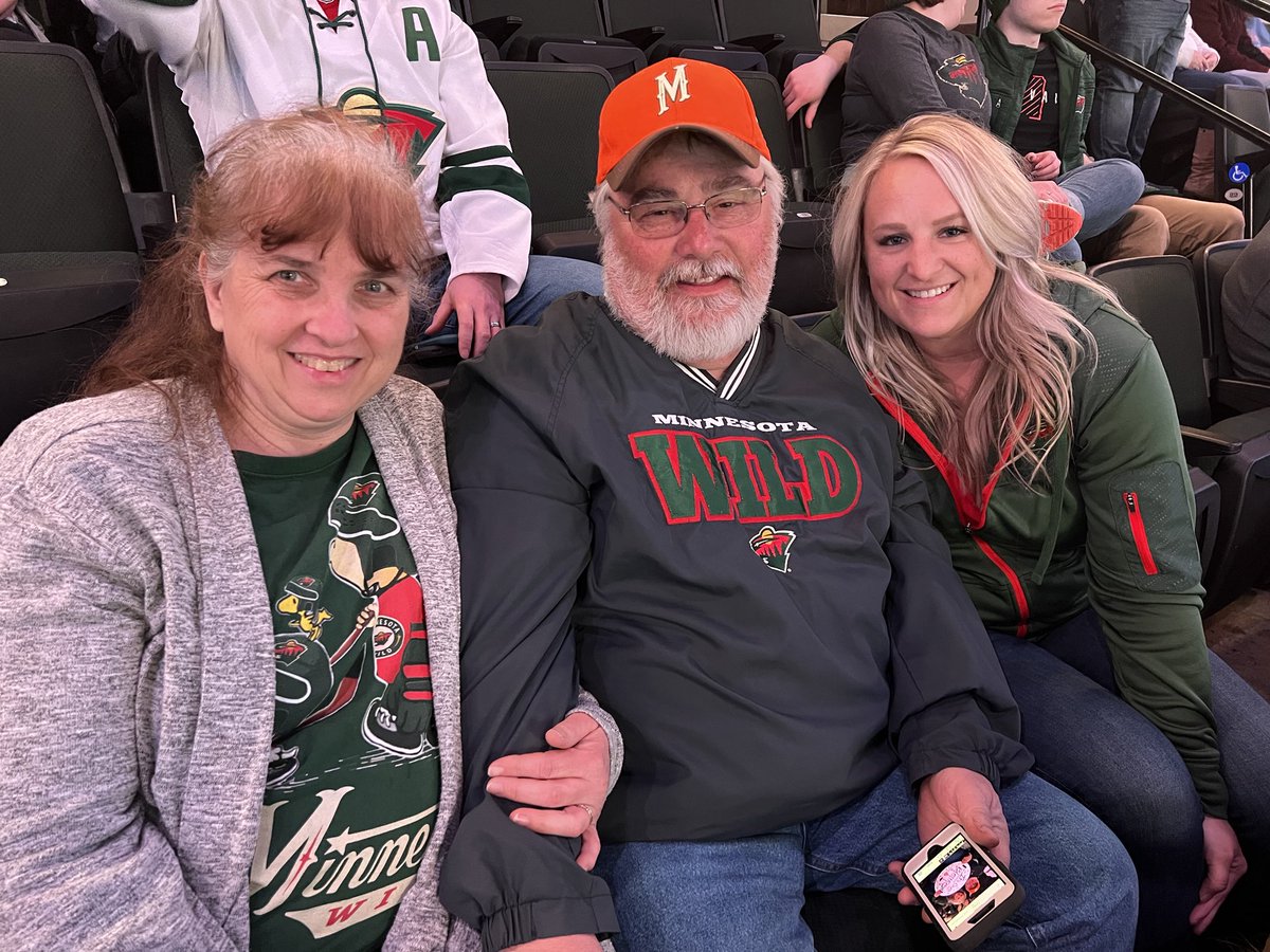 tom_sweet15's tweet photo. #mnwild https://t.co/VAbAvg2GFp