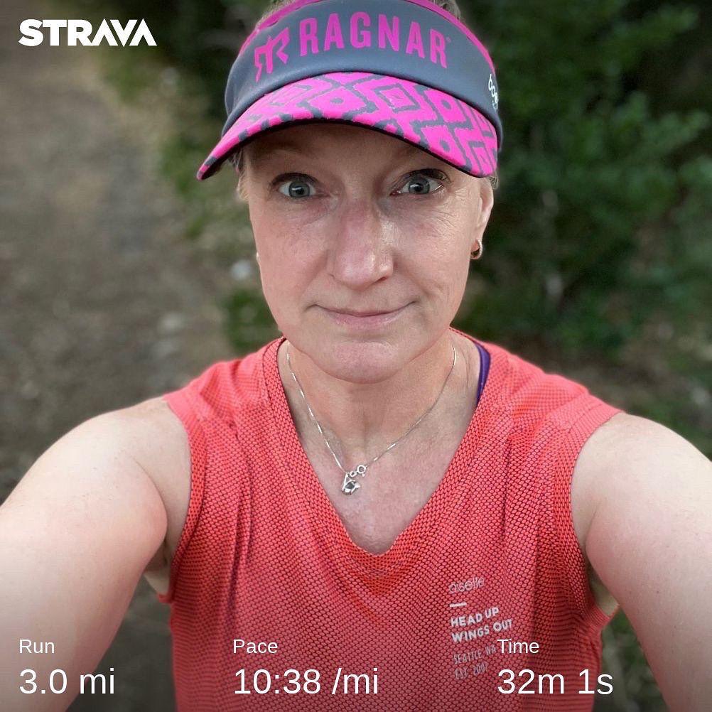 TeresaLill262's tweet image. Monday night #TrailsAndAles at @CabooseBrewing. Followed up my 3 miles with a beer then off to get tacos! 

#momsrunthistown #marathontraining #Couch2Marathon #runnersofinstagram #runVA #runNorway