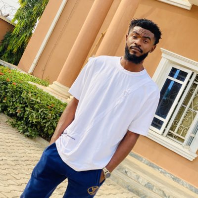 twitbyonu's tweet photo. #NewProfilePic https://t.co/3VaKm6H6fY