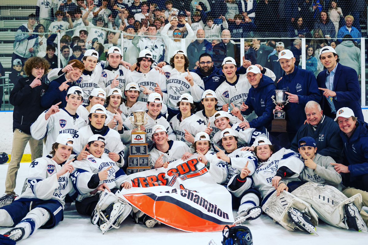 TheFlyersCup's tweet photo. YOUR 2022 AAA CHAMPIONS! #2022FlyersCup #BackToBack https://t.co/fRLrIwyTdM