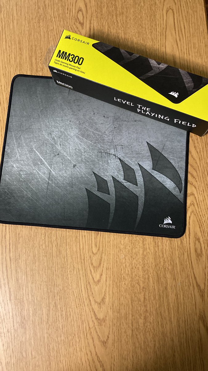 vdeafclapper's tweet image. Rate my new mouse pad