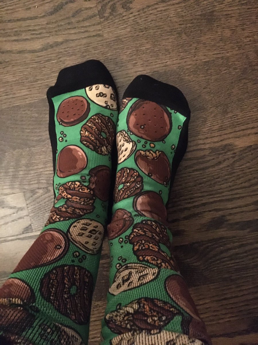 _mrsmaki's tweet photo. Thanks to @jenpacheco7! Rocking these new socks in honor of World Down Syndrome Day. #63includes #lotsofsocks https://t.co/jqXY39pECZ