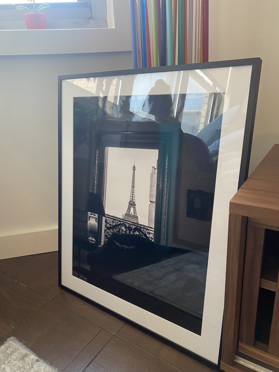 OldHardDriveNFT's tweet photo. THIS CAME OUT SO GOOD 😭🖤

Professionally framed and on its way to Black Hearts collector @pellegrypto https://t.co/PtMlGW7Yxu