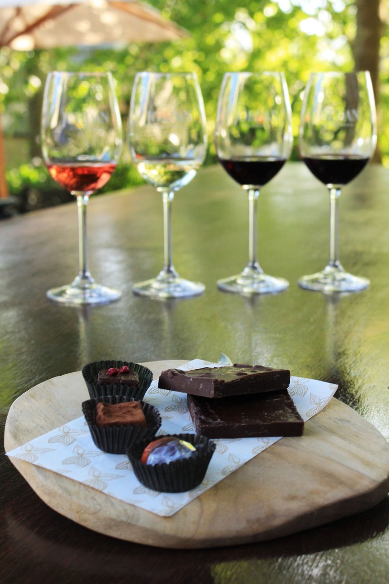 Jordan_Wines's tweet photo. Our Jordan &amp; Afrikoa Experience is available 7 days of the week! Enjoy four Jordan Estate wines which have been perfectly paired with five locally produced artisanal chocolates from Afrikoa. 

Book your Jordan &amp; AFRIKOA Experience here: https://t.co/xqa9Omw7mY 

#premiumatplay https://t.co/EmxX9RVx5m
