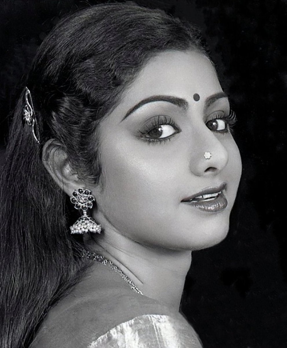 ProudSridevians's tweet image. #Sridevi was a simple, humble, good human being. In spite of her superstar status, she was always polite and soft spoken. She was a professional, and never kept anyone waiting. She lived the life of a star." - Photographer #AVBhaskar #SrideviLivesForever #ProudSridevians