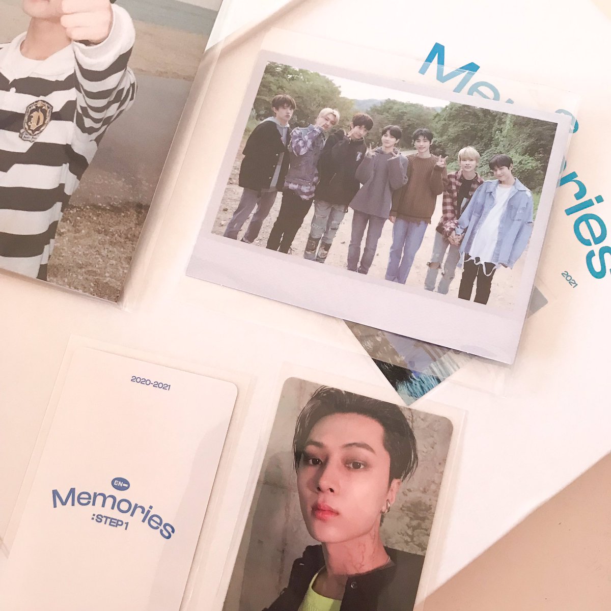 kkopichi's tweet photo. ⚘ #kkopdate 。˚⋆✴
re: pom + step 1 dvd
the dvds are sorted! will start sending sco links tonight & direct shipments will be tomorrow 🥰 https://t.co/CiyUOm4wo8