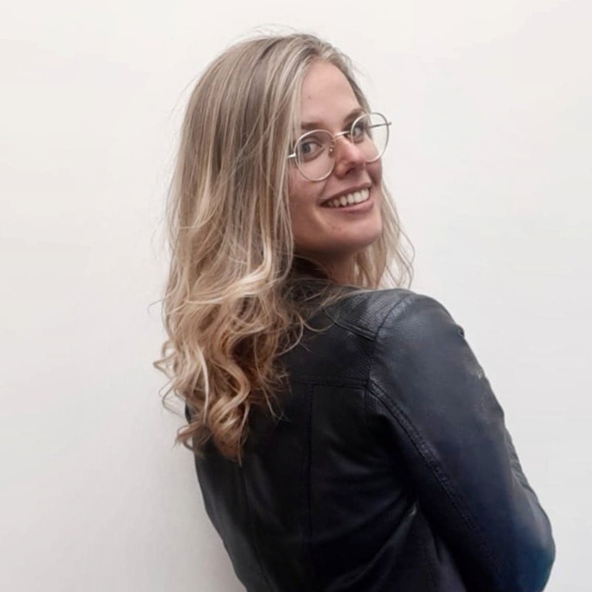 BrunelGradSch's tweet photo. On the 18th day of 3MT our finalist gave to me, 1 Femke Cappon from Mechanical and Aerospace Engineering, she #brewsbeer, find out about her research in the live 3MT final on 23 March, will she be the DR who gets your vote? #18daysof3MT #threeminutethesis
https://t.co/fiucu7wO9I https://t.co/M6JhiasrkT