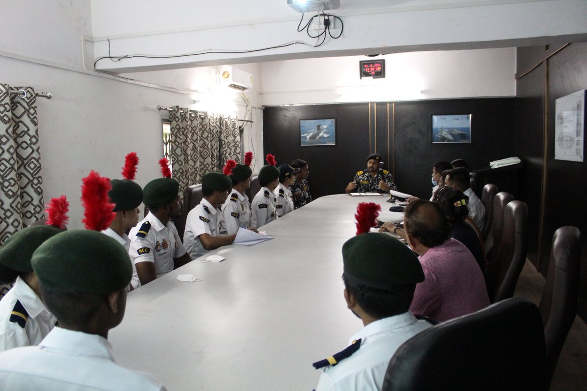 JangariyaS10's tweet photo. As part of NCC AA Regn drive, Jamnagar Gp Wkg Committee org a meeting at 4 GUJ NU NCC, Porbandar to cement the relationship between rookies and ex-NCC Alumni to expand NCC AA in Gujarat Dte.
@NCC_Dte_Gujarat @HQ_DG_NCC
@DefencePRO_Guj @ArvindKapoorTYG https://t.co/CzcU7uxrWX