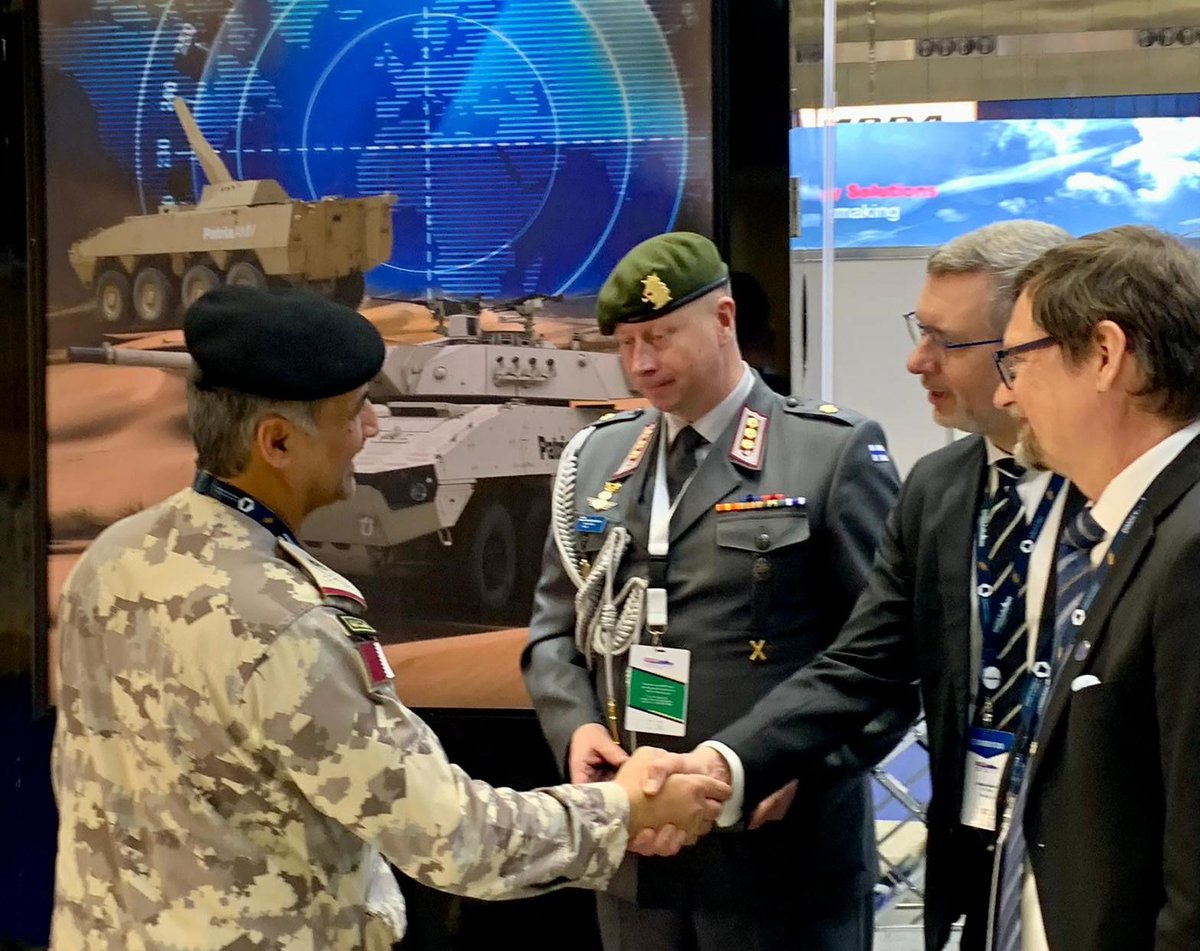 group_patria's tweet photo. Commander of the Amiri Land Forces Major General HE Saeed Hussain Al Khayarin meeting with Jukka Holkeri, Executive Vice President, Patria and the Finnish Ambassador Pekka Voutilainen at #DIMDEX2022. #patriagroup #whenifisnotanoption #patriaamvxp #patrianemo https://t.co/qF9mb9wX3J