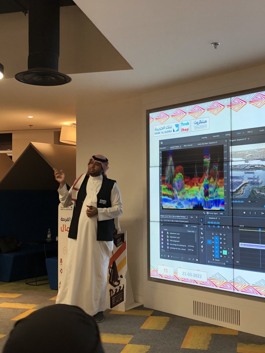 Chromaprro's tweet photo. لازال التعليم مستمر ومداركنا انتجت مع مدربين مبدعين بالاخراج والمونتاج @TechShopKSA / @BankAlJazira #بنك_الجزيرة #مبتكرون #النجاح_هويتنا_والاتقان_بصمتنا https://t.co/SjGID4Tz1C