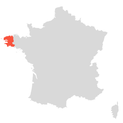 eustontap's tweet photo. Cider list is taking shape for relaunch and includes Cornouaille a traditionally made cider produced since the 14th century. Fact is France is the worlds largest producer of cider. #cidertap #eustontap https://t.co/rtxPbpunMO