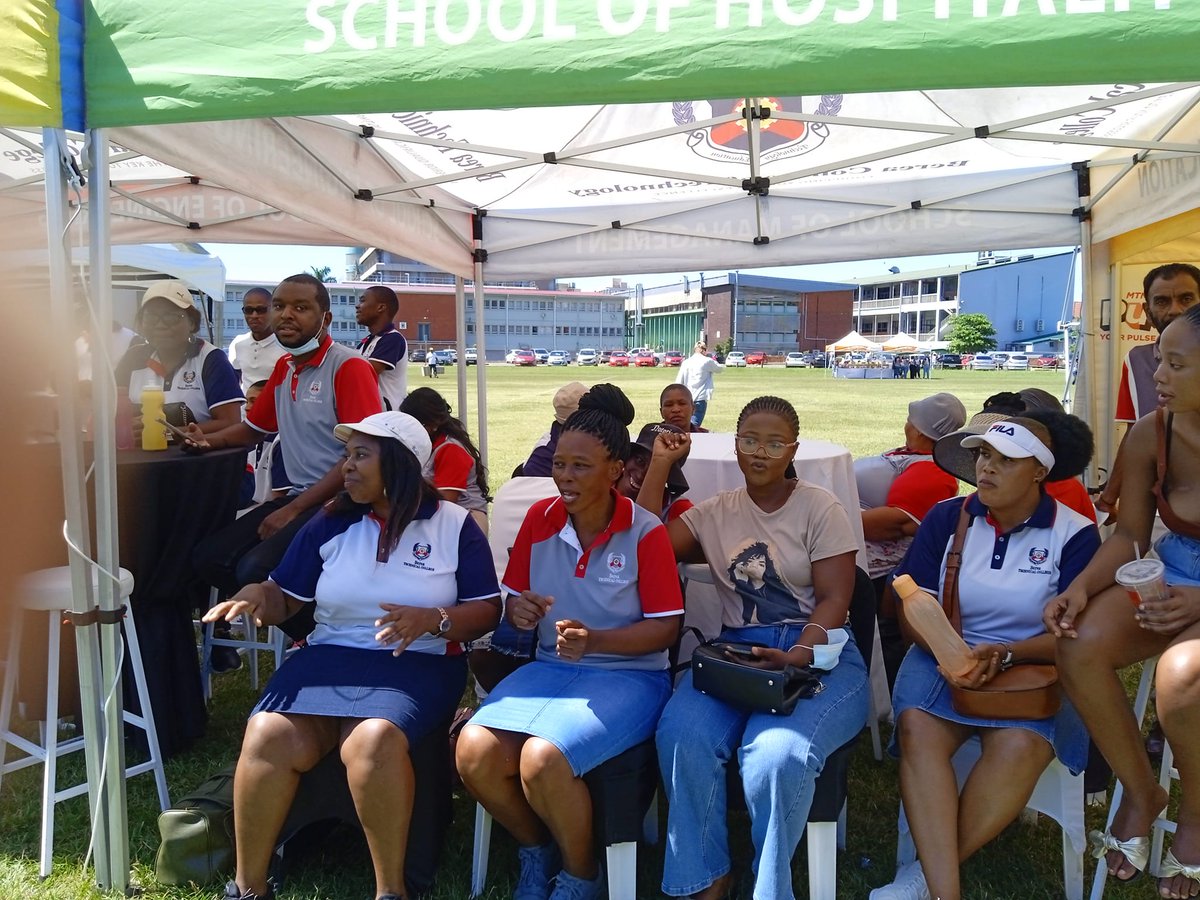 Berea_Tech's tweet image. Throwback to Friday 🔥 Berea Technical College Student Orientation bash🔥😃

#throwback #studentorientation #students #bash #goodvibes #funtimes #bereatechnicalcollege #bereagroupofcolleges