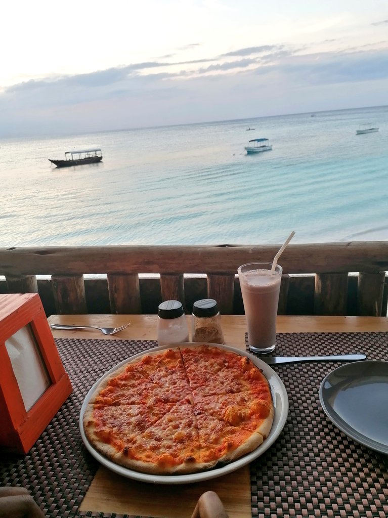 sameera__p's tweet photo. Where I'd rather be https://t.co/UTQKRNrakb