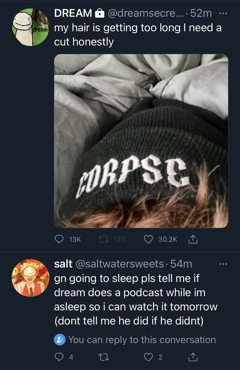 macrastic's tweet image. point and laugh