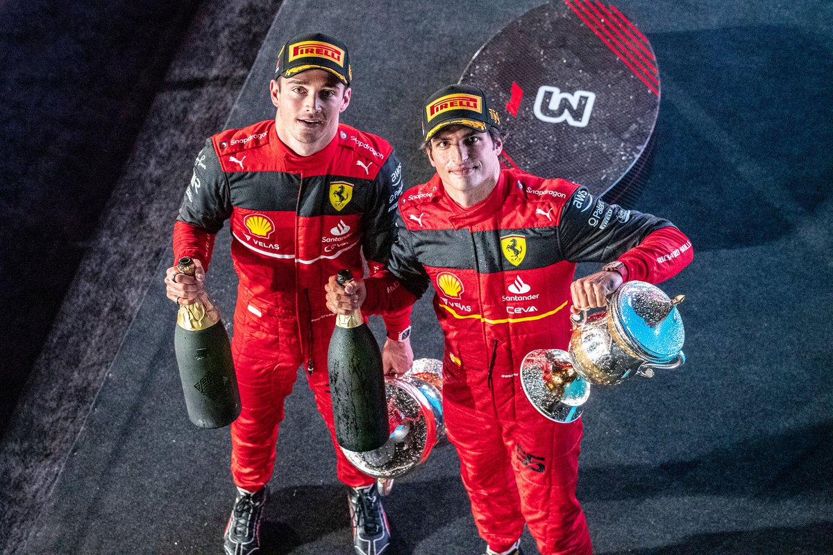 sguia81's tweet photo. 24ore dopo si gode ancora?
eccome se si gode ancora! 😏😎 #BahreinGP #Ferrari #ferrariisback https://t.co/Z4EPhWxn9R