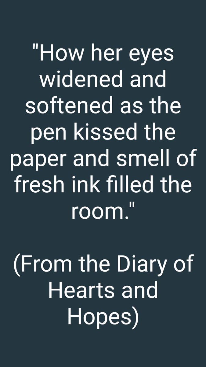 Aasho_J's tweet image. When you are in love with conventional means of communication such as writing letters. Oh God, how much I want to own a type writer. #letters #typewritter #Books